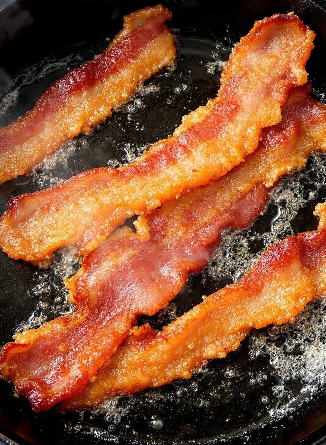 Low-Carb Zucchini Noodle Carbonara 4 95crispy bacon skillet